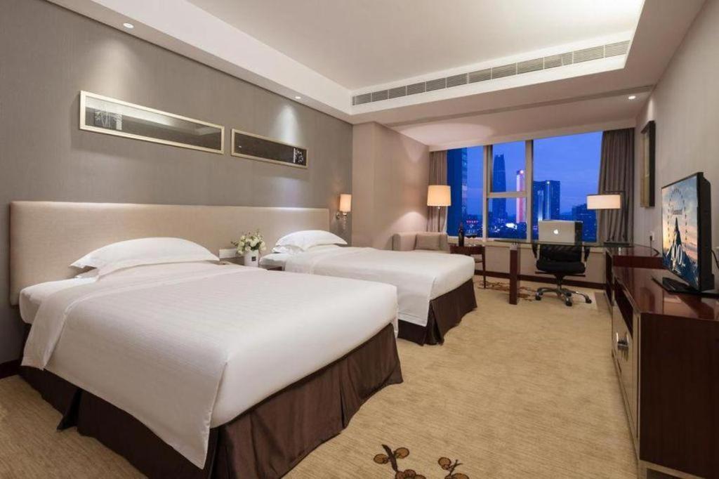 Leisure Hotel Dongguan  Exterior foto