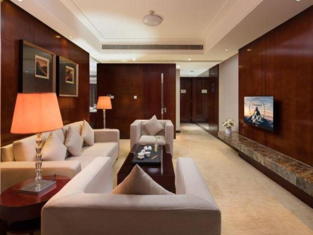 Leisure Hotel Dongguan  Exterior foto